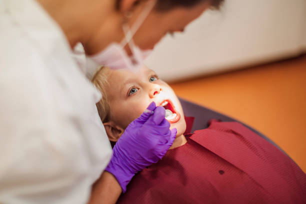 Best Pediatric Emergency Dentist in Ttapoisett Center, MA