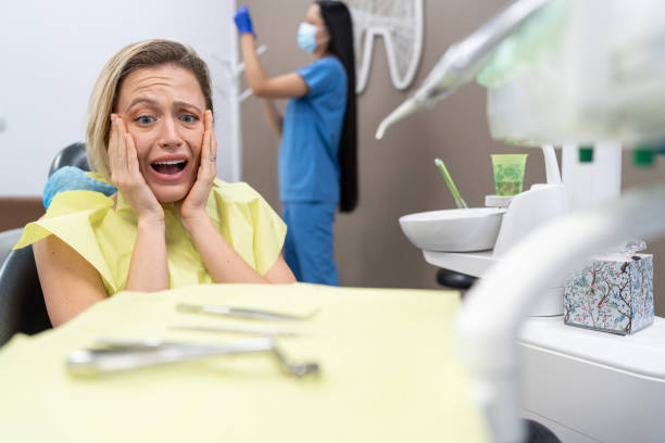 Best Emergency Treatment for Dental Infections or Abscesses in Ttapoisett Center, MA